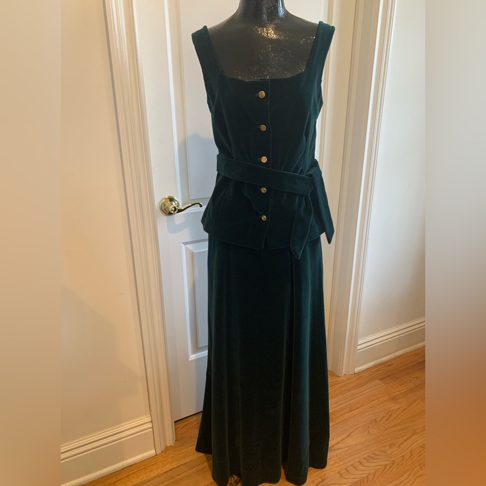 Vintage Emerald Green Velvet Button Front Top and Maxi Skirt with Belt. Sz 6